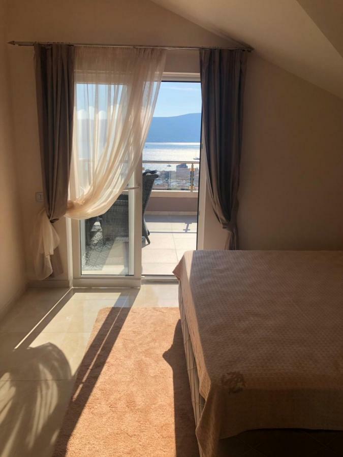 Villa Travertino Tivat Exterior photo